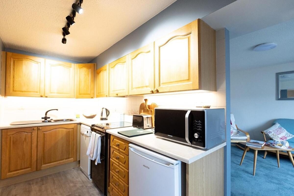 Katherines Court - Spacious Apartment With Rolling Hill Views Κένταλ Εξωτερικό φωτογραφία